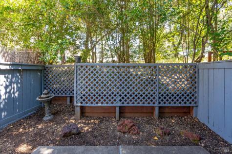 1506 Townview Avenue Santa Rosa CA 95405