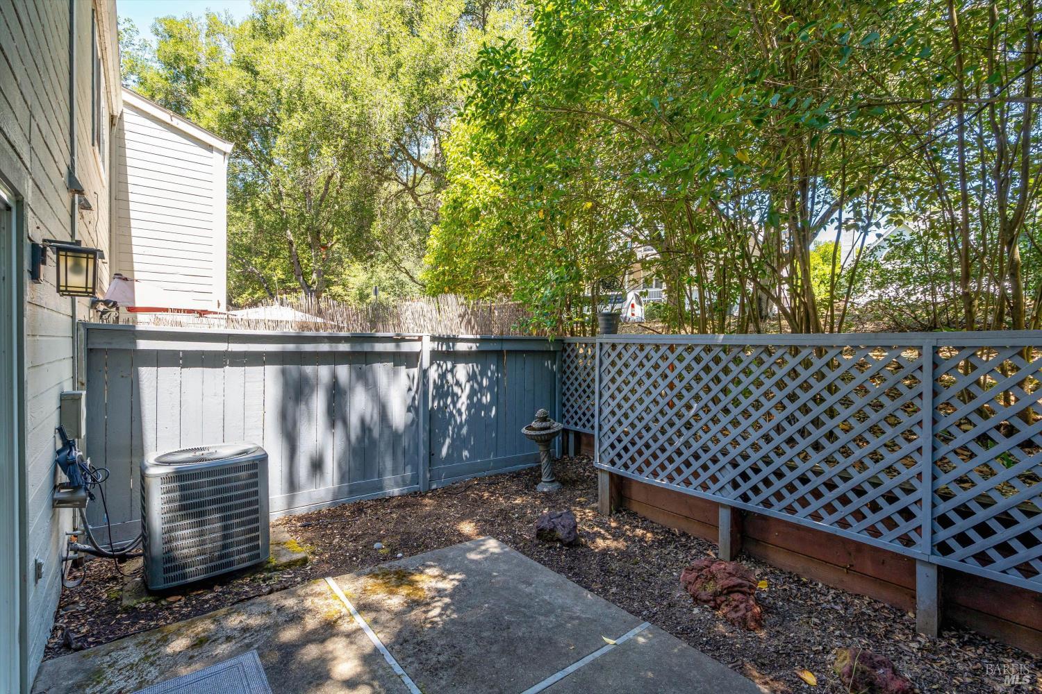 1506 Townview Avenue Santa Rosa CA 95405