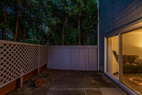 1506 Townview Avenue Santa Rosa CA 95405