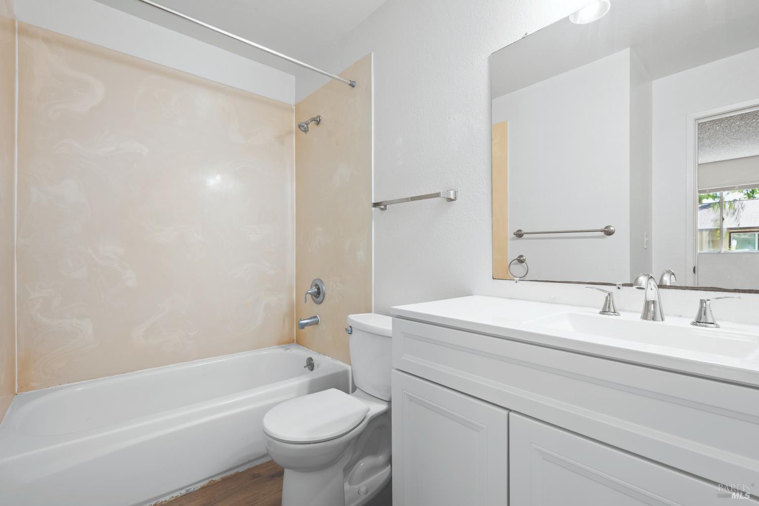 754 Agnew Place Santa Rosa CA 95401