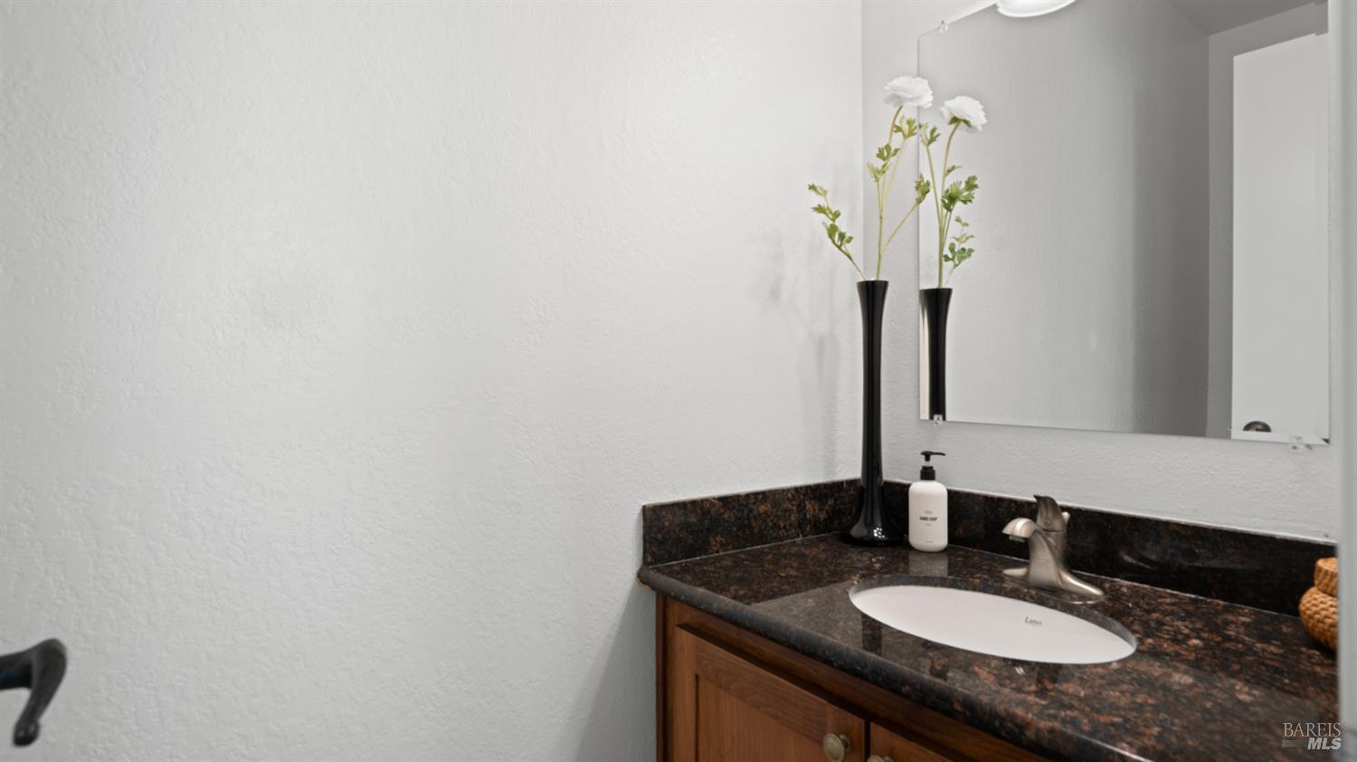 1297 Grove Circle Benicia CA 94510