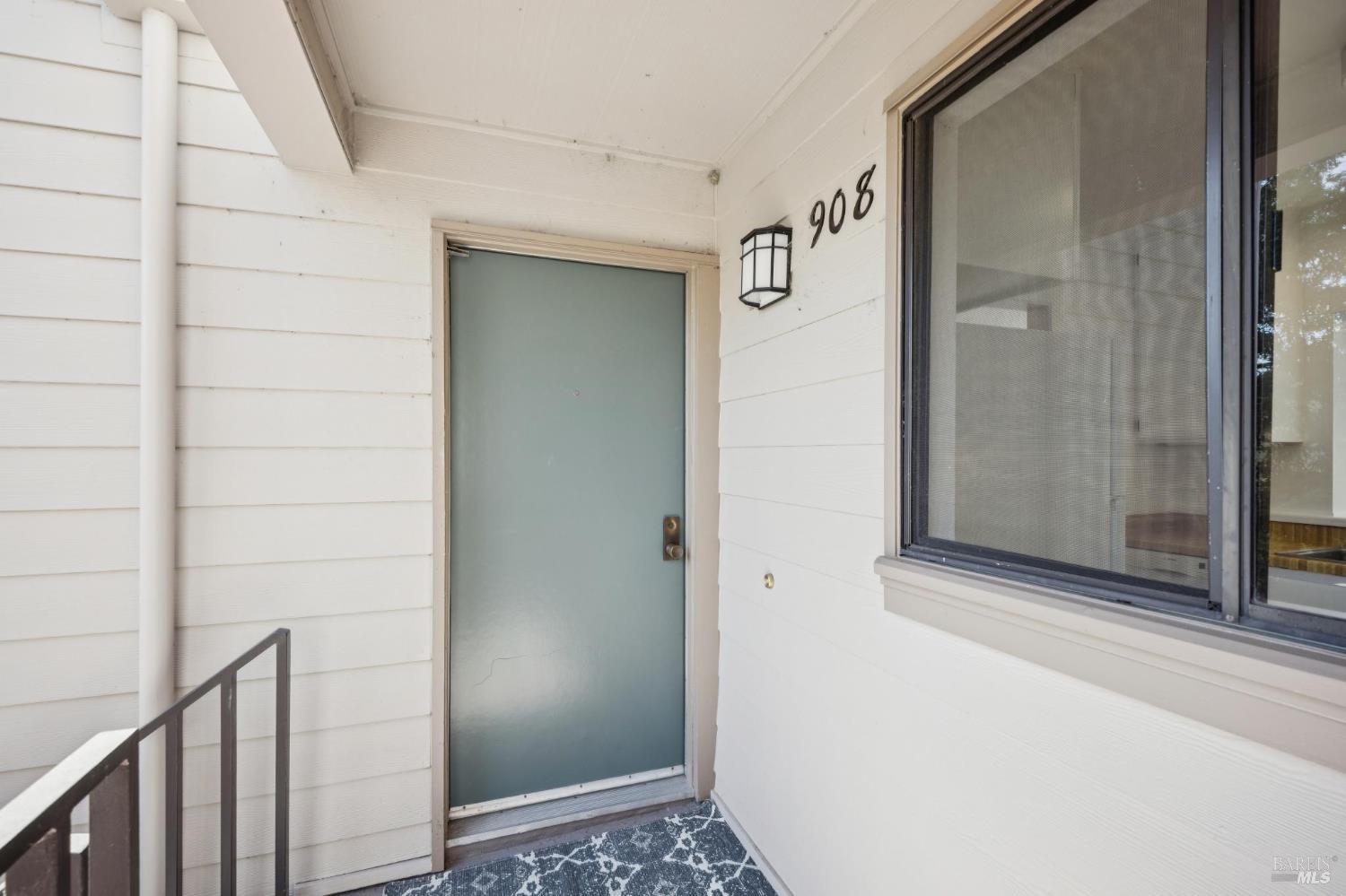 908 Via Casitas Greenbrae CA 94904