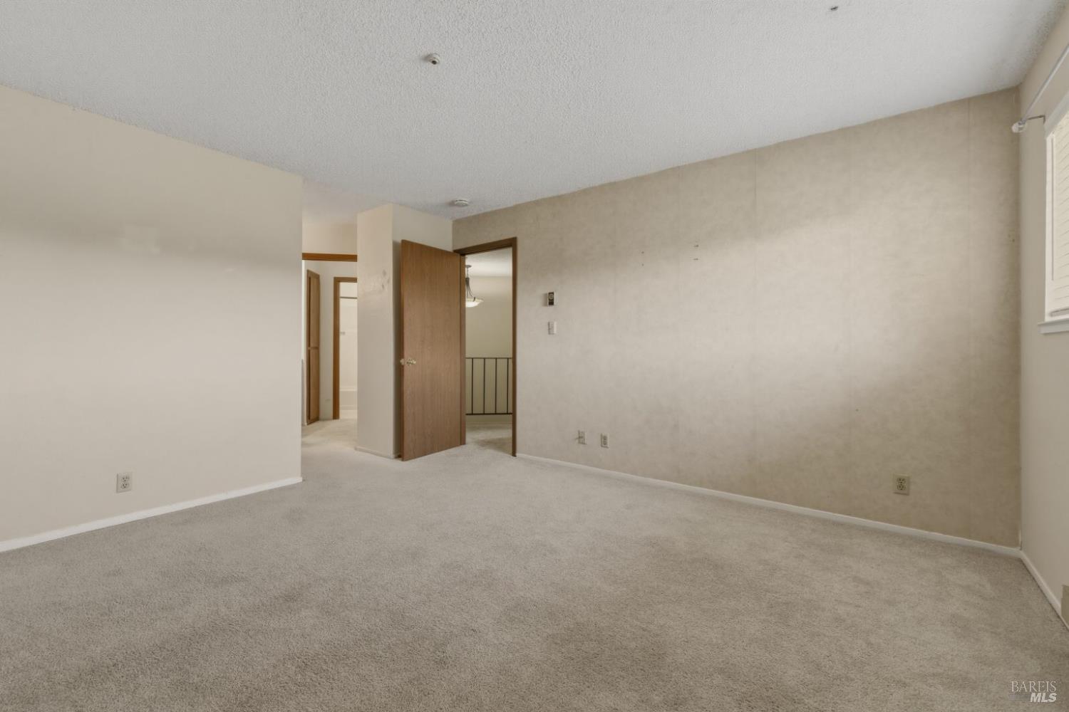 1565 Parkway Drive Rohnert Park CA 94928