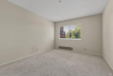 1565 Parkway Drive Rohnert Park CA 94928
