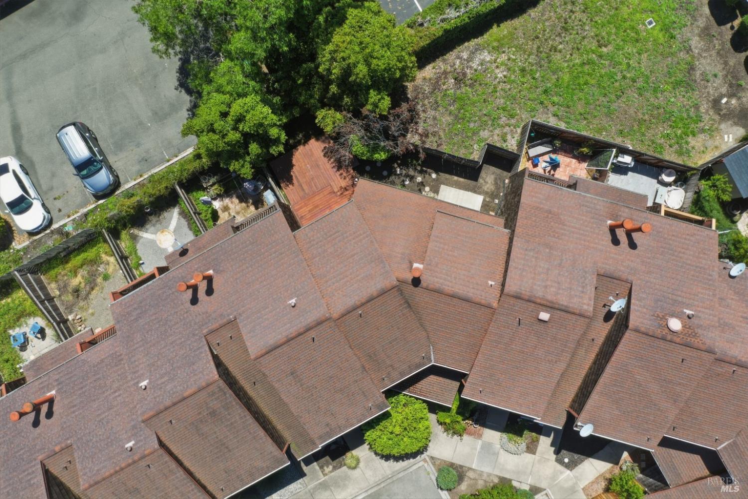 1565 Parkway Drive Rohnert Park CA 94928