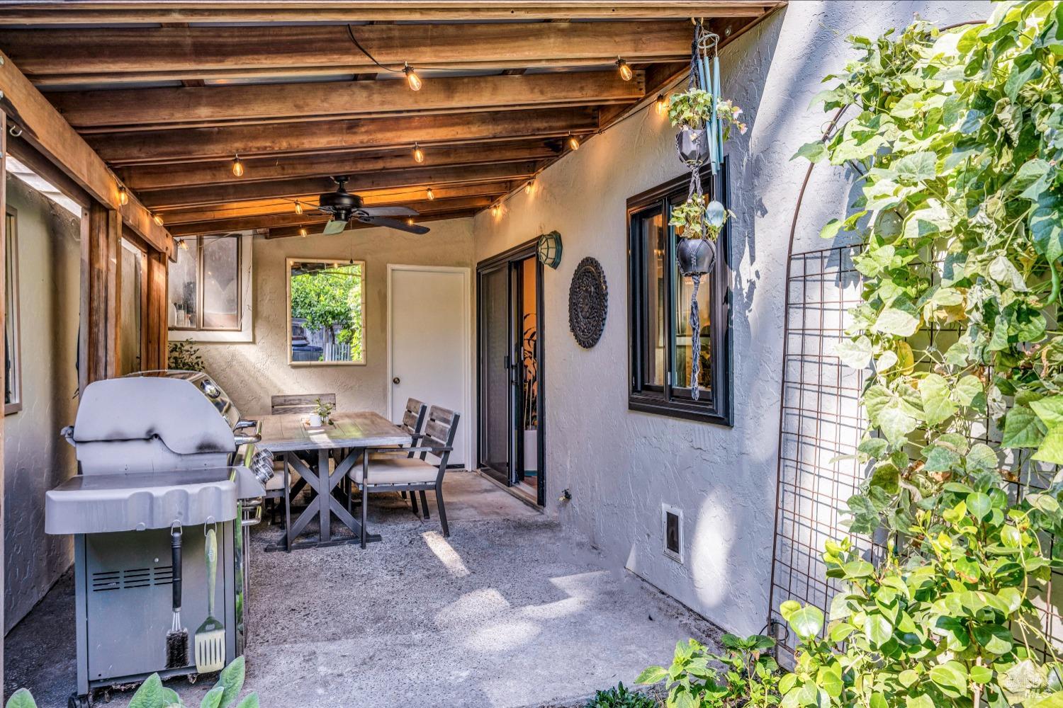 930 Mariposa Lane St. Helena CA 94574