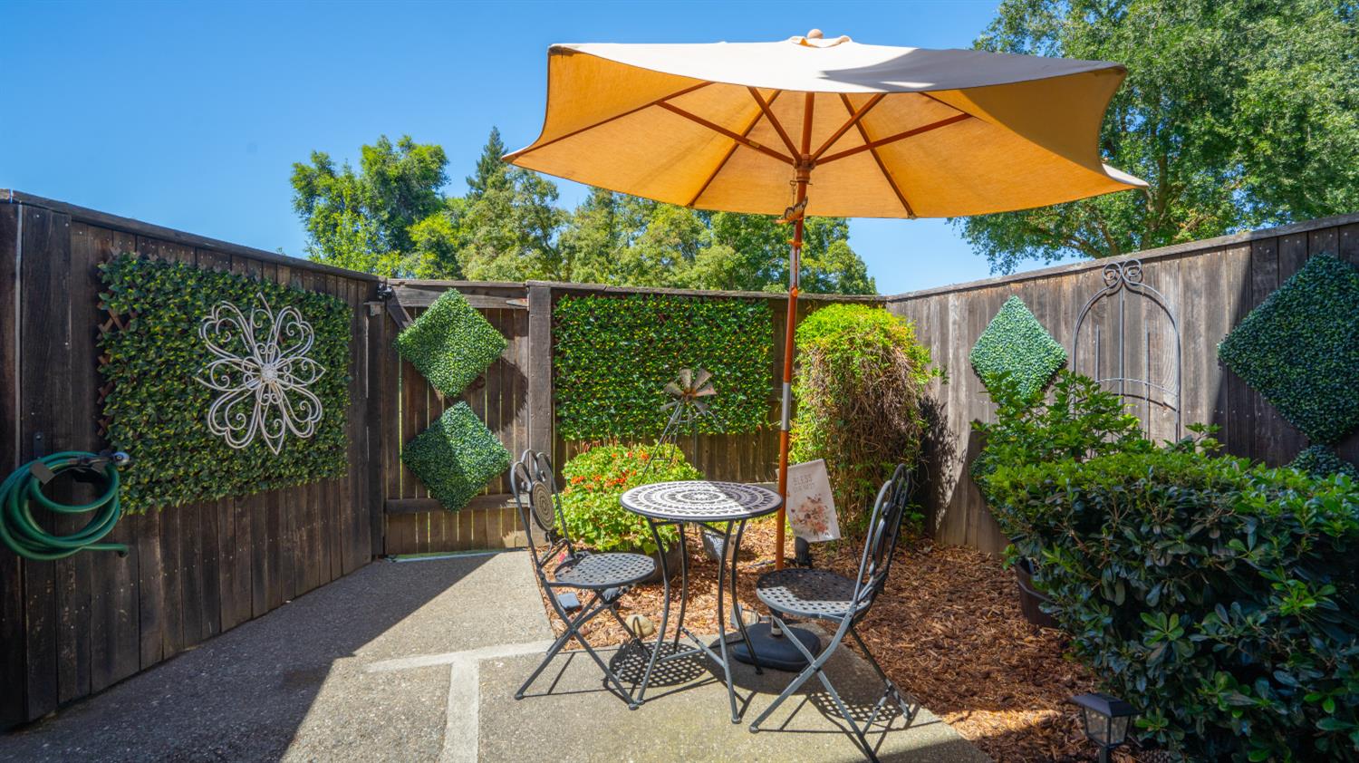 2139 Bella Casa Street Davis CA 95616