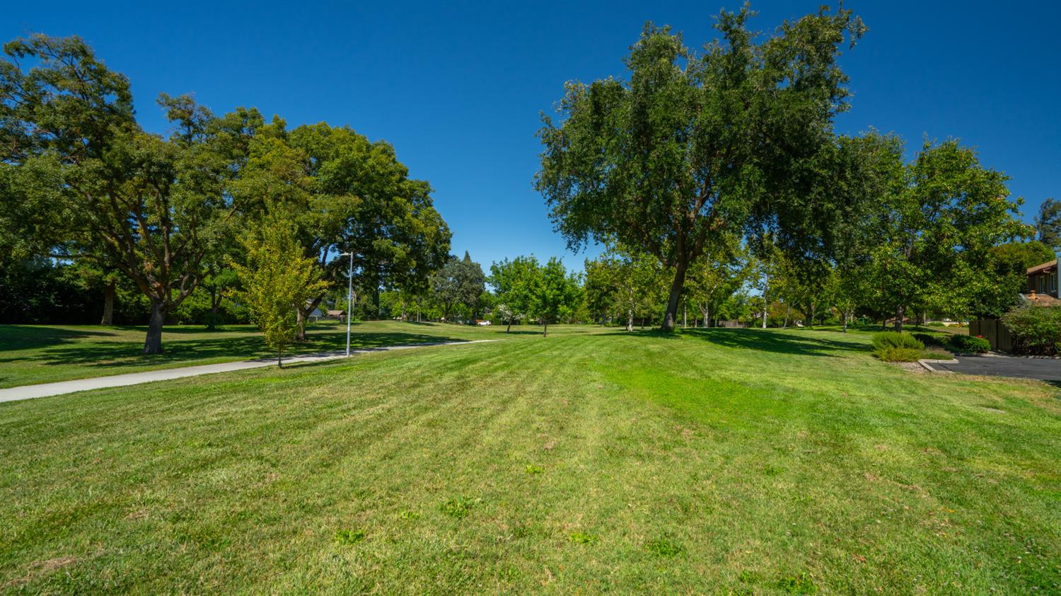 2139 Bella Casa Street Davis CA 95616