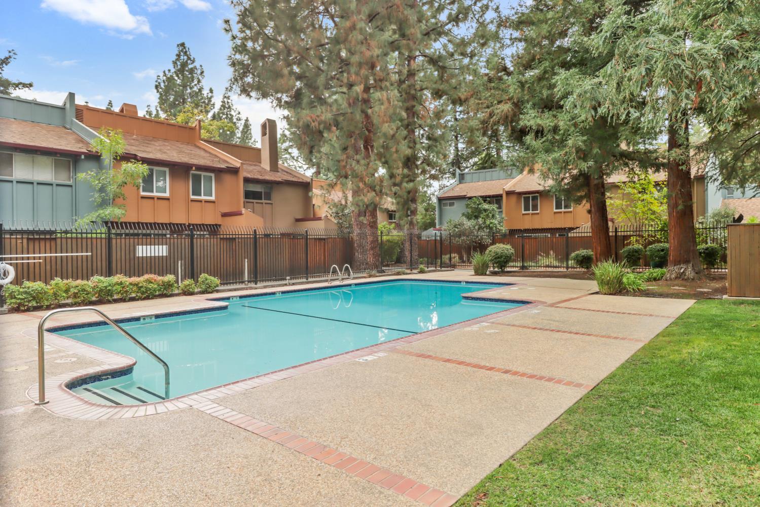 2139 Bella Casa Street Davis CA 95616