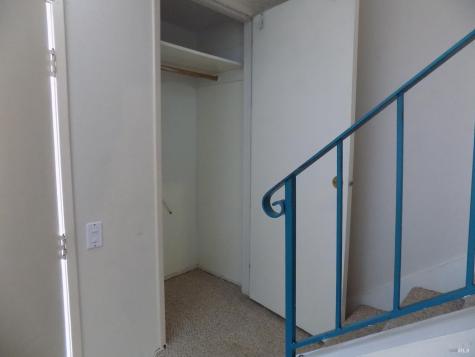 1709 Las Pravadas Court Santa Rosa CA 95409