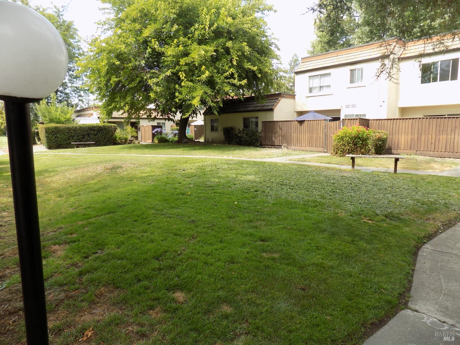 1709 Las Pravadas Court Santa Rosa CA 95409