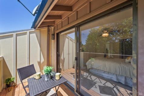 10 Josefa Court Novato CA 94949