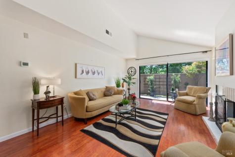 10 Josefa Court Novato CA 94949