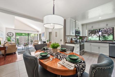 10 Josefa Court Novato CA 94949