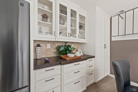 10 Josefa Court Novato CA 94949