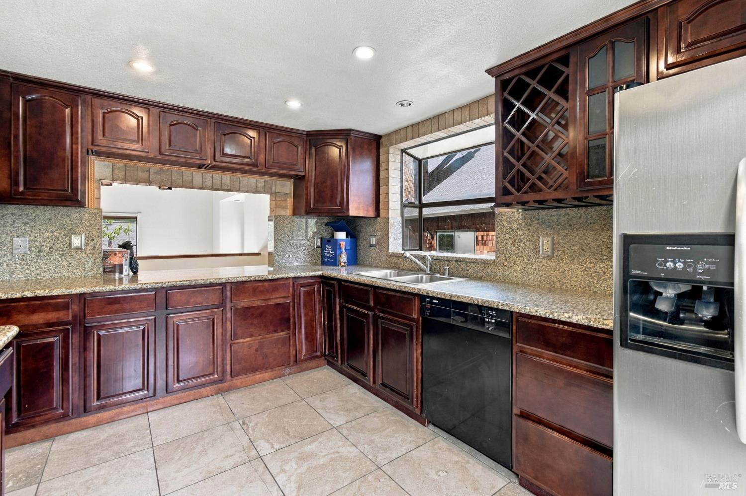 835 Liberty Street Petaluma CA 94952