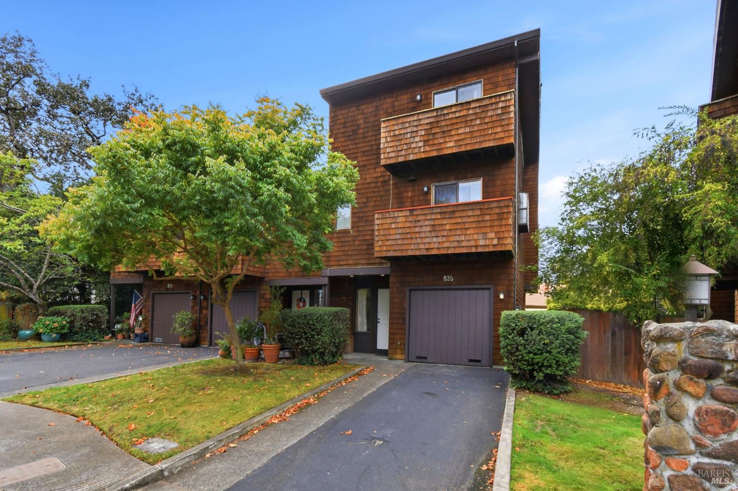 835 Liberty Street Petaluma CA 94952