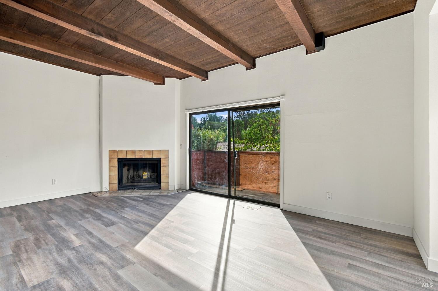 835 Liberty Street Petaluma CA 94952