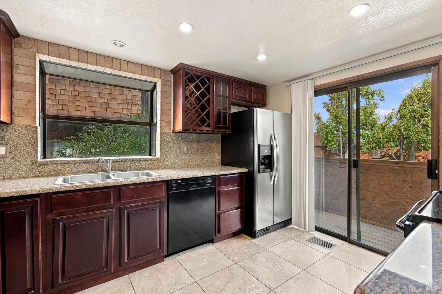 835 Liberty Street Petaluma CA 94952