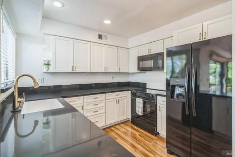 14 Summerhill Way San Rafael CA 94903