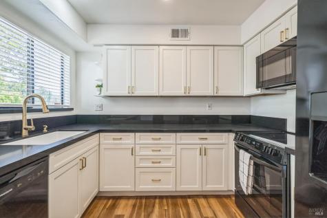 14 Summerhill Way San Rafael CA 94903