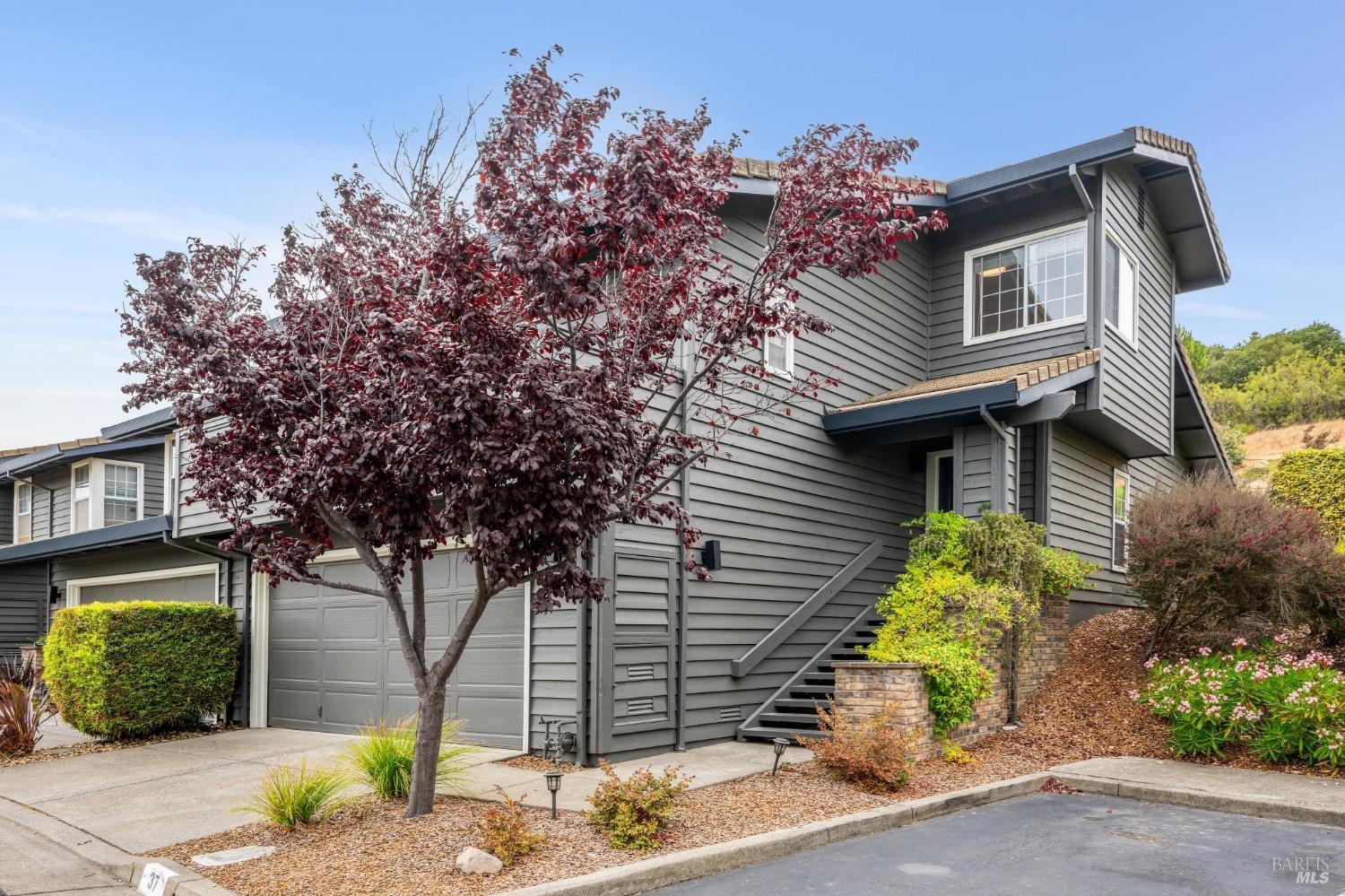 37 Heritage Drive San Rafael CA 94901