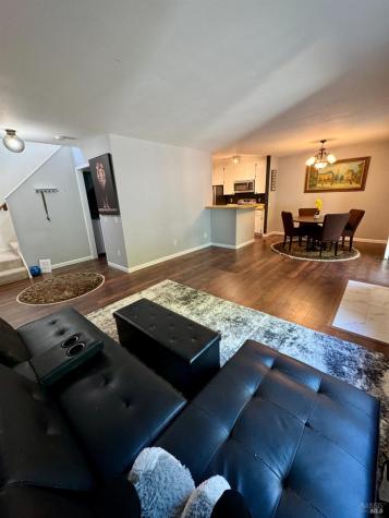 58 Scottsdale Way Novato CA 94945