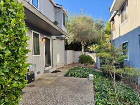 58 Scottsdale Way Novato CA 94945