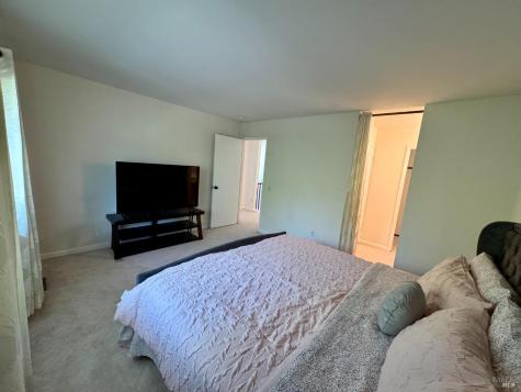 58 Scottsdale Way Novato CA 94945