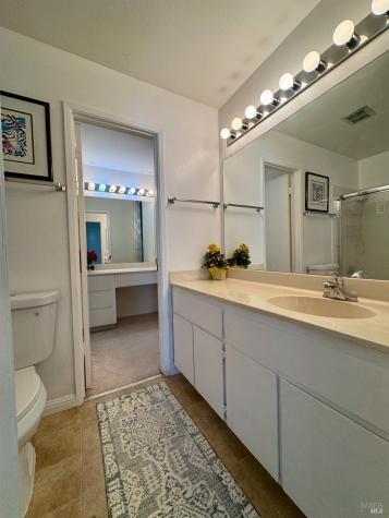 58 Scottsdale Way Novato CA 94945