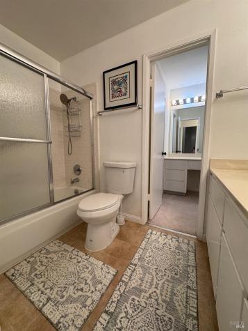 58 Scottsdale Way Novato CA 94945