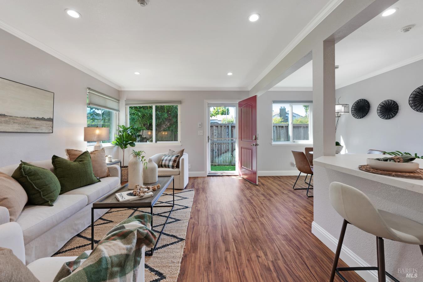 1513 Guerneville Road Santa Rosa CA 95403