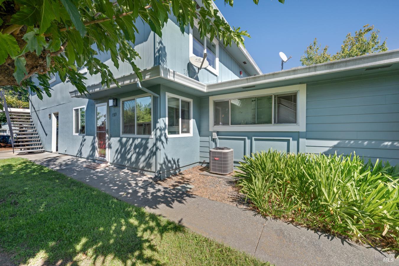 1513 Guerneville Road Santa Rosa CA 95403