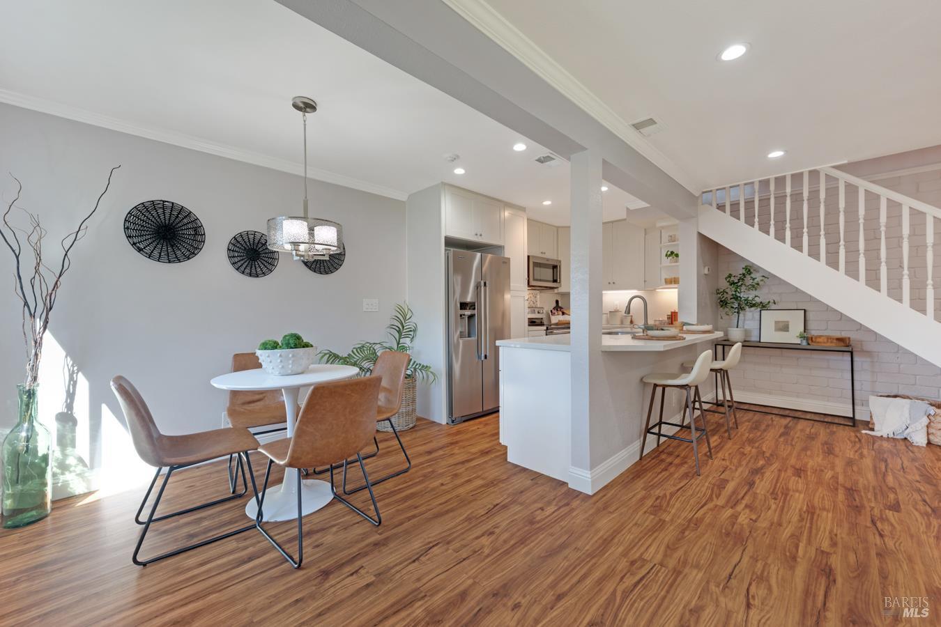 1513 Guerneville Road Santa Rosa CA 95403