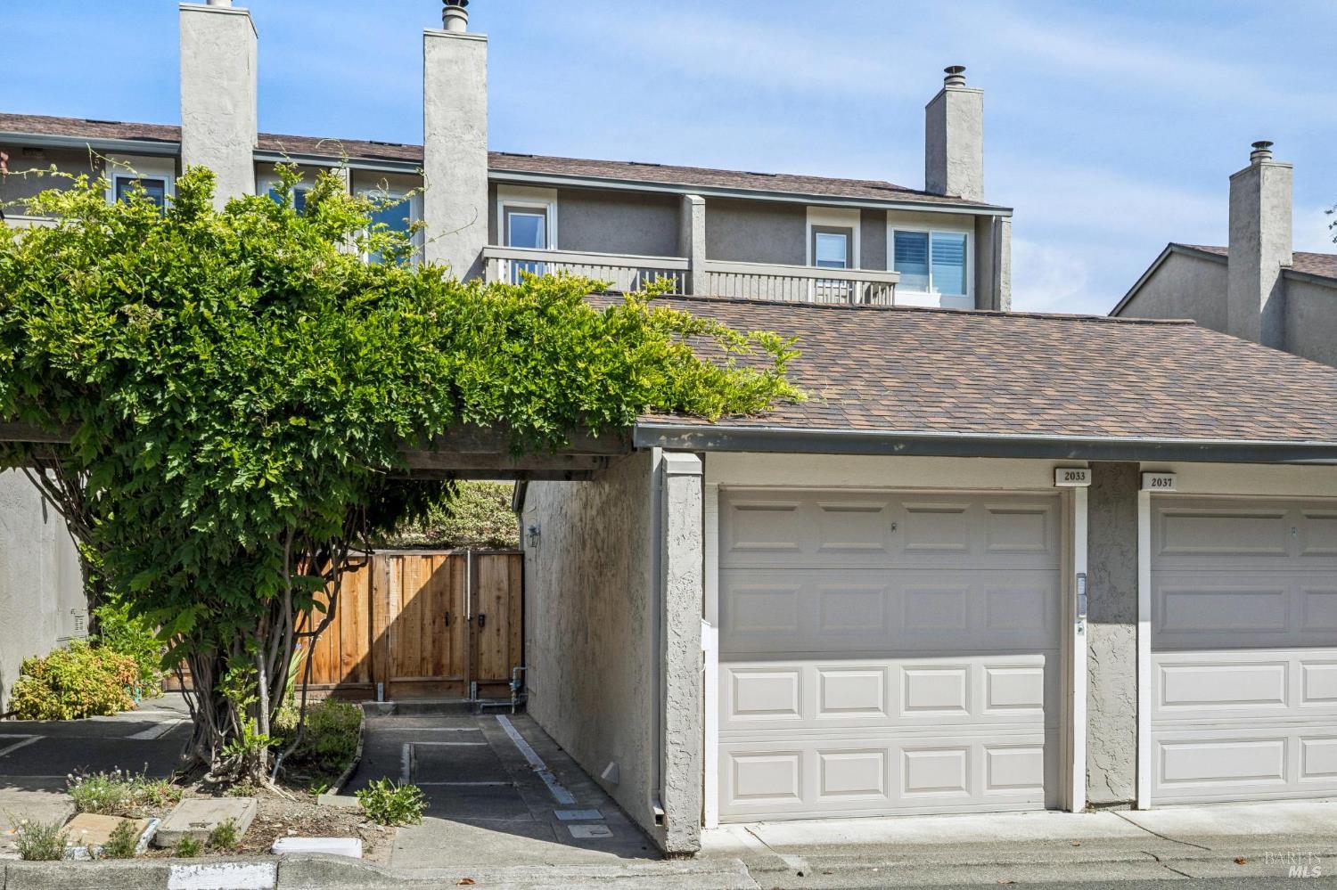 2033 Hawthorne Terrace Novato CA 94945