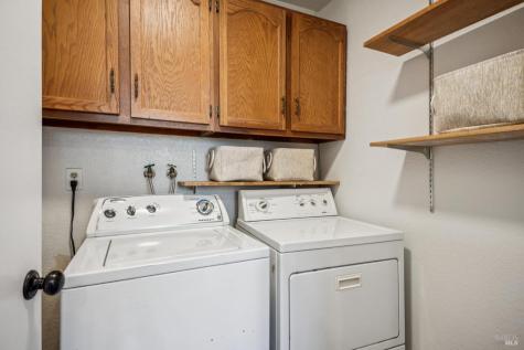 2033 Hawthorne Terrace Novato CA 94945