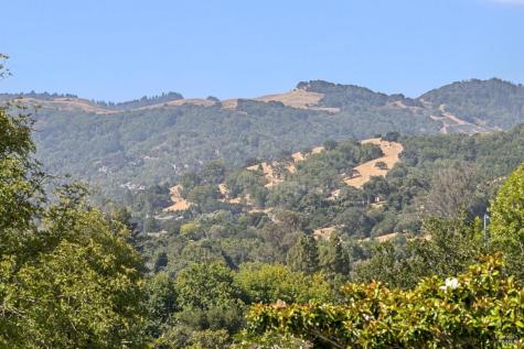 2033 Hawthorne Terrace Novato CA 94945