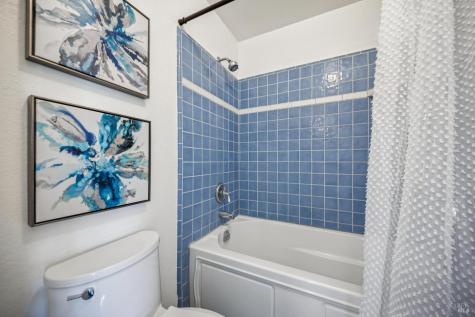 2033 Hawthorne Terrace Novato CA 94945