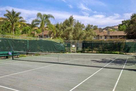 2033 Hawthorne Terrace Novato CA 94945