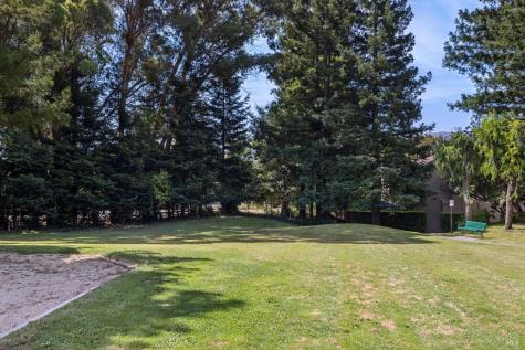 2033 Hawthorne Terrace Novato CA 94945
