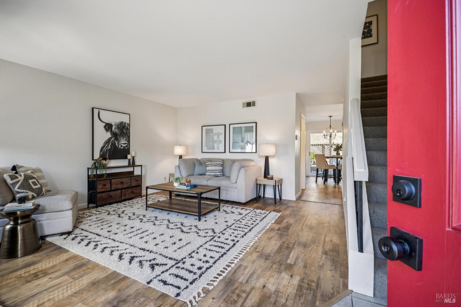 2033 Hawthorne Terrace Novato CA 94945