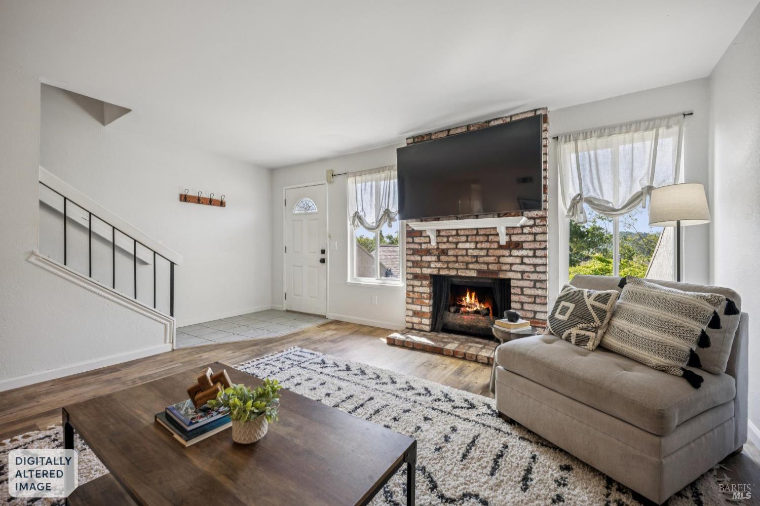 2033 Hawthorne Terrace Novato CA 94945