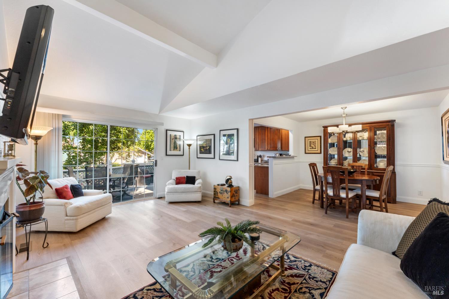 377 E 2nd Street Benicia CA 94510
