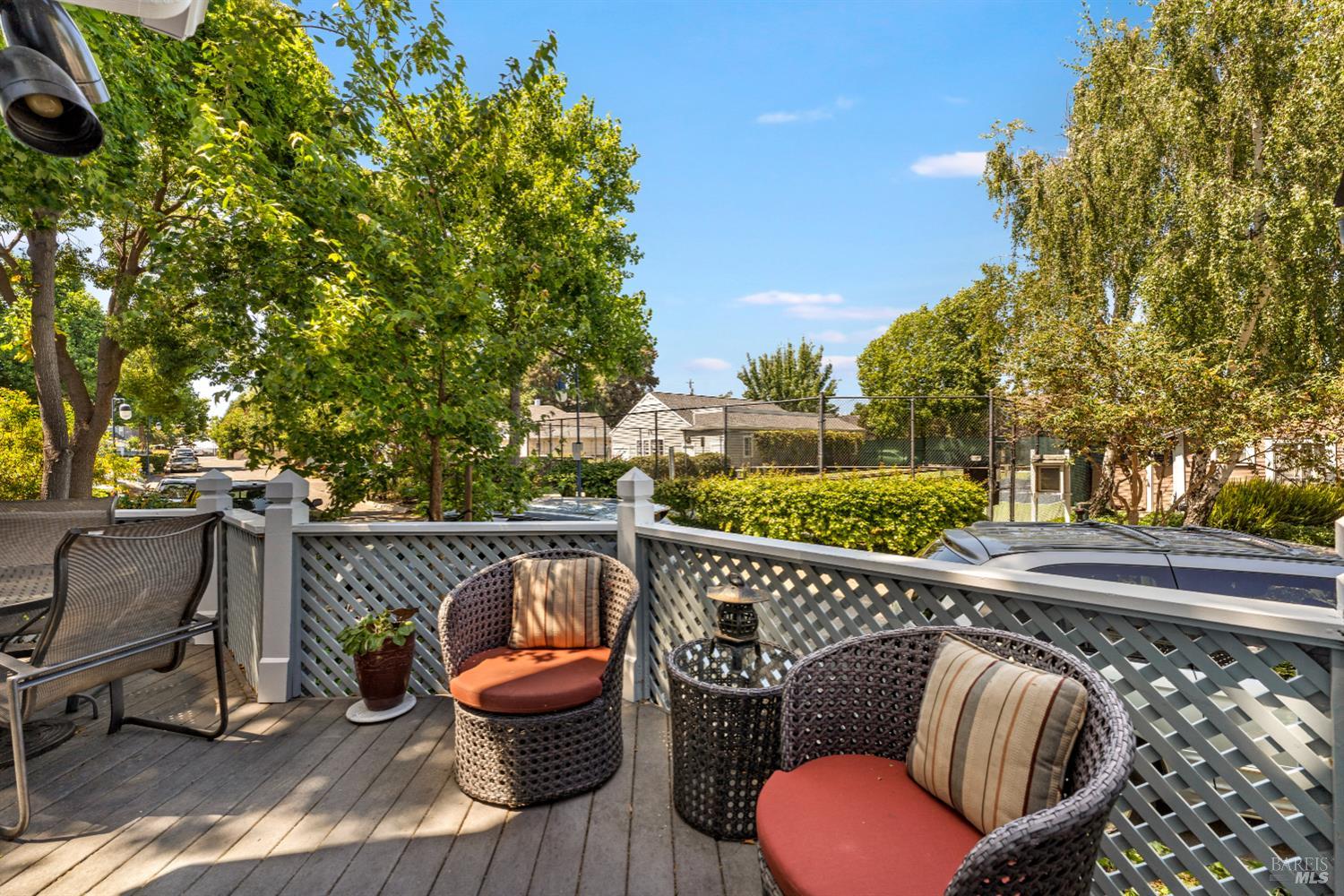 377 E 2nd Street Benicia CA 94510