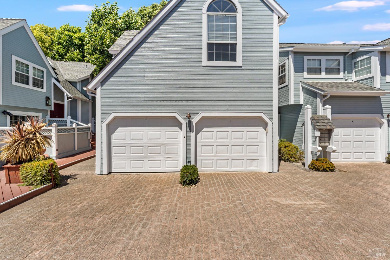 377 E 2nd Street Benicia CA 94510