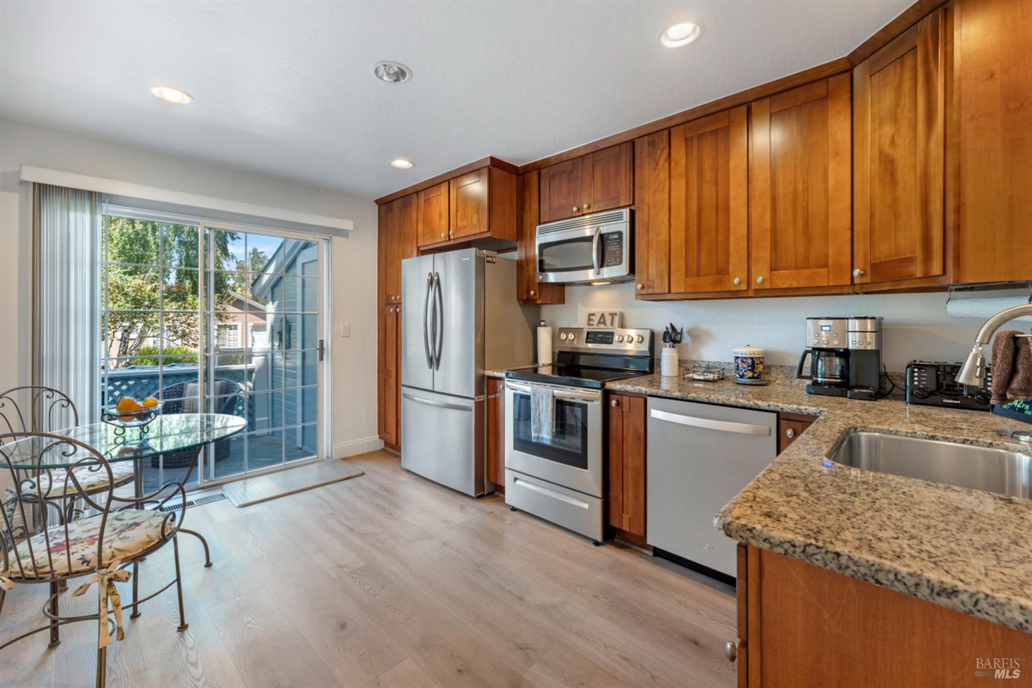 377 E 2nd Street Benicia CA 94510