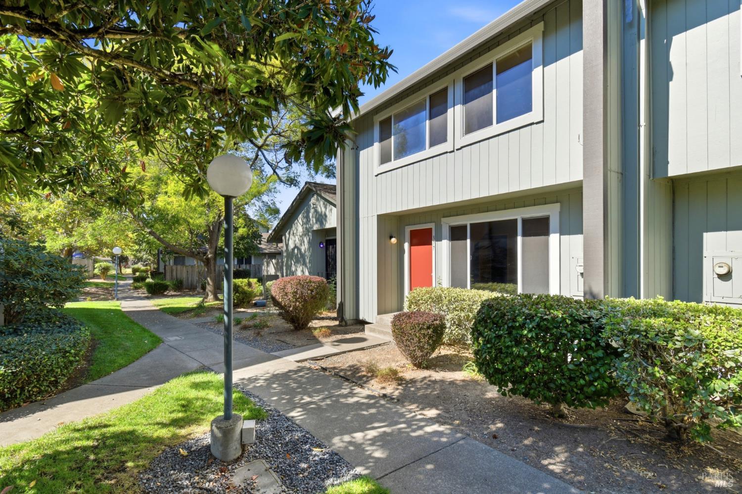 377 Wall Place Santa Rosa CA 95401