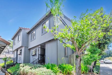 121 Aronia Lane Novato CA 94945