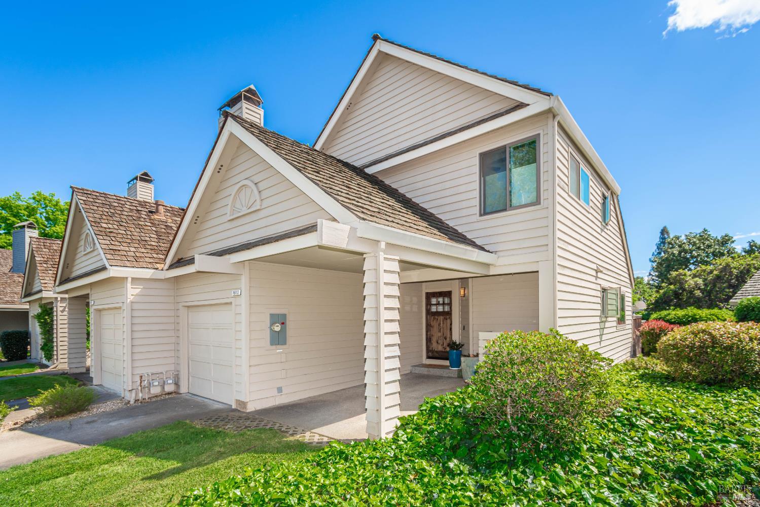 1913 Hopper Way Yountville CA 94599
