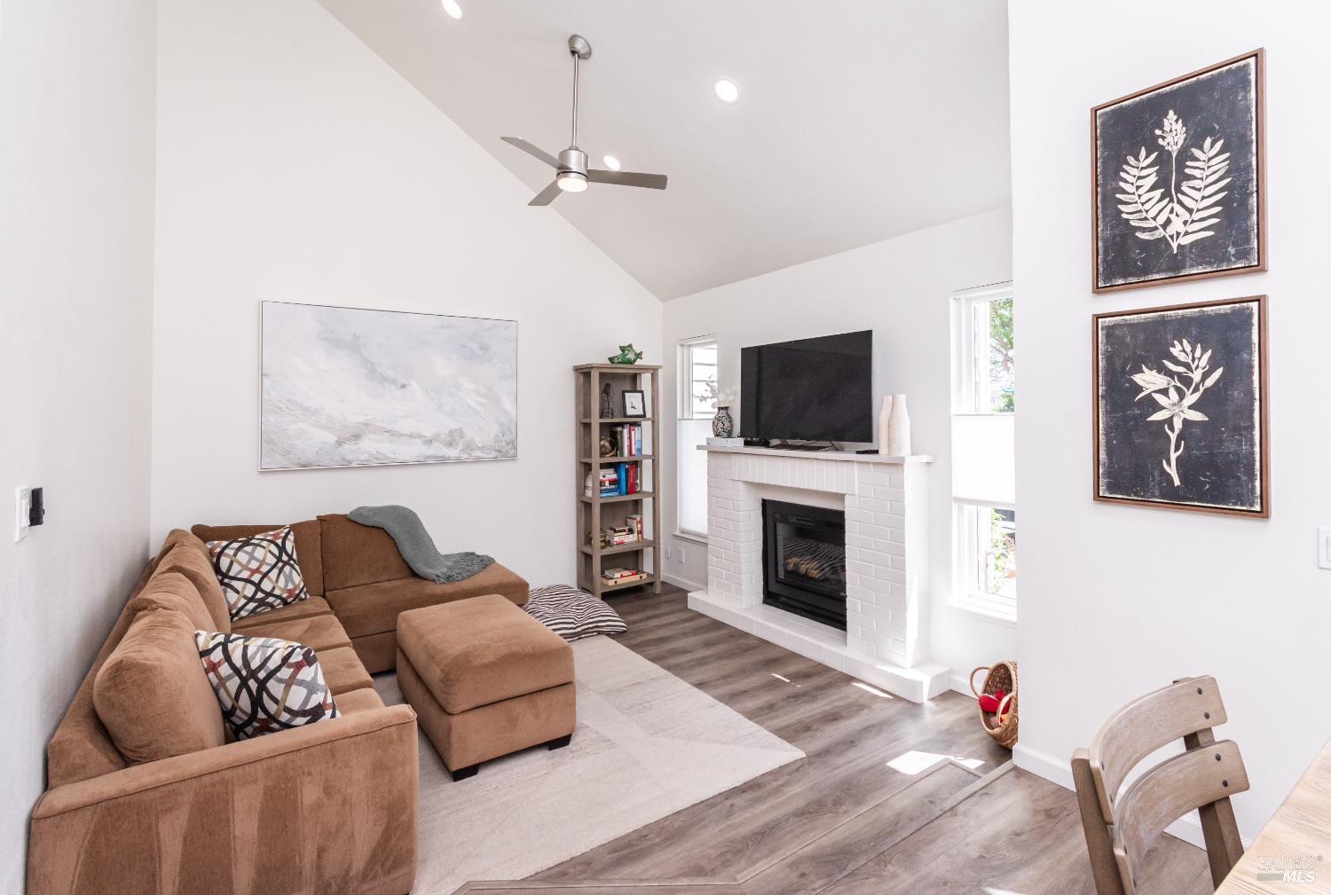 1913 Hopper Way Yountville CA 94599